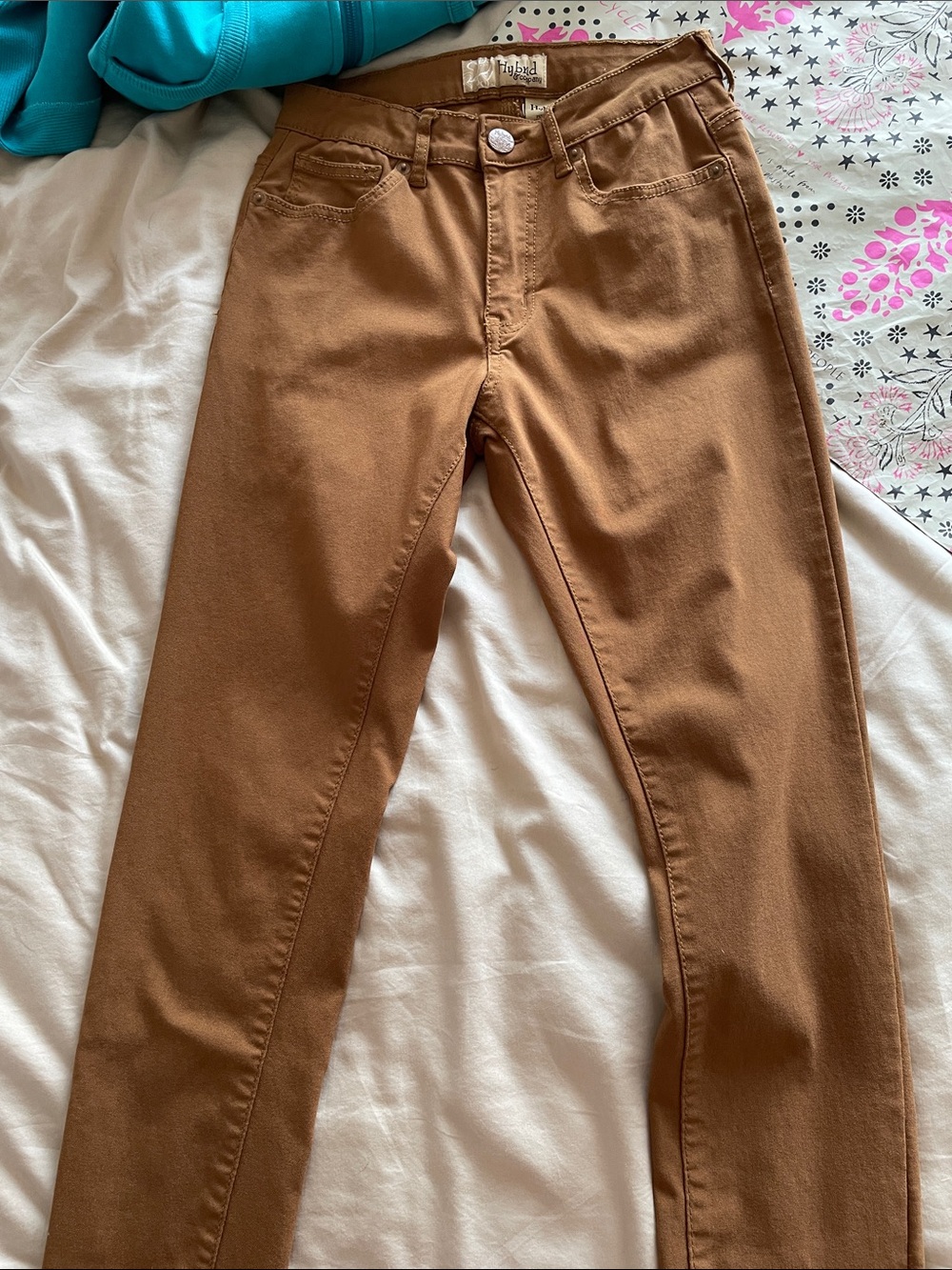 27   Tobacco   Alluring Middle-Rise Skinny Jeans
